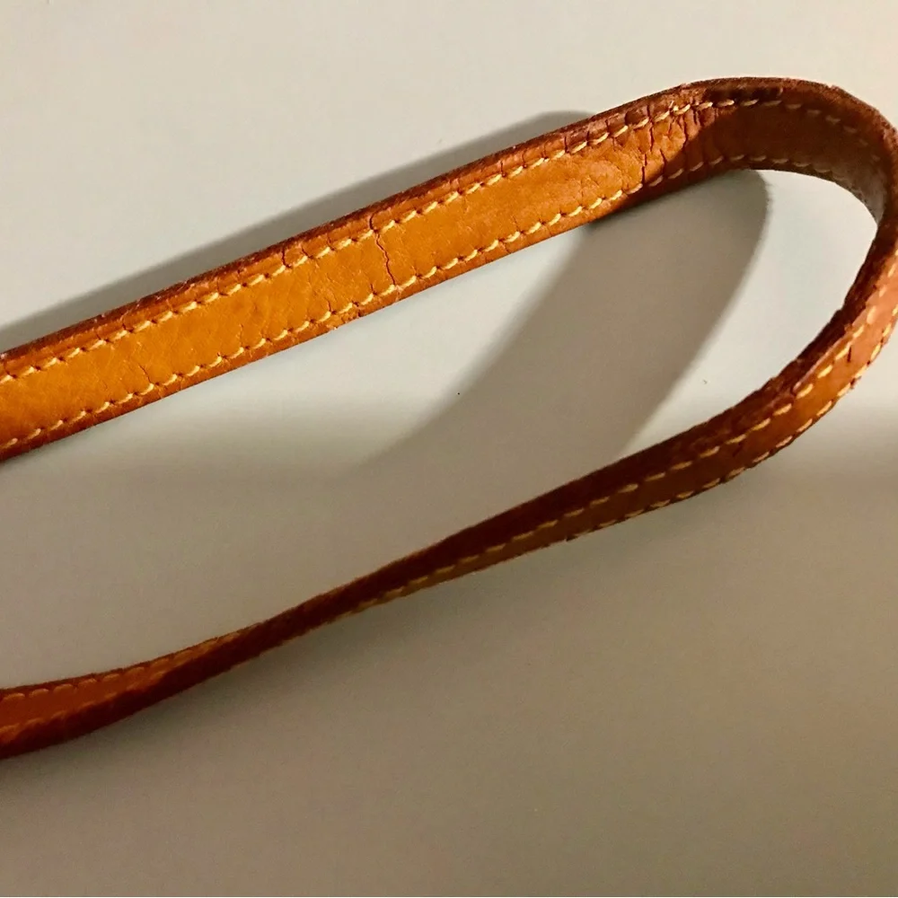 Louis Vuitton Pochette Shoulder Strap - Picture 14 of 15